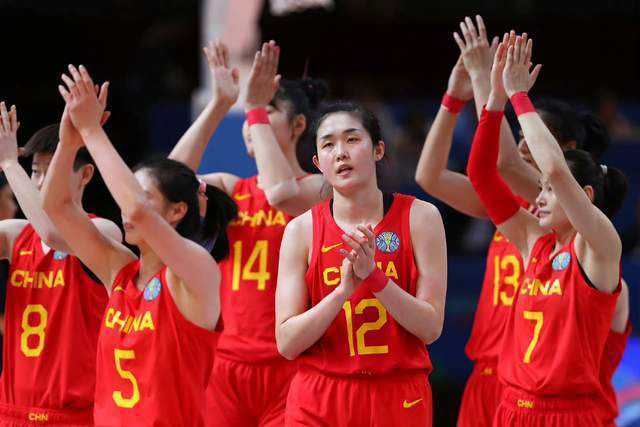 儿子的美女女老师